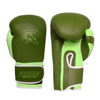Black professional boxing gloves